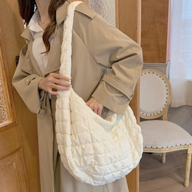 [GIRLS GOOB] Women's Padded Cloud Bread Shoulder Bag, Backpack,, China OEM
